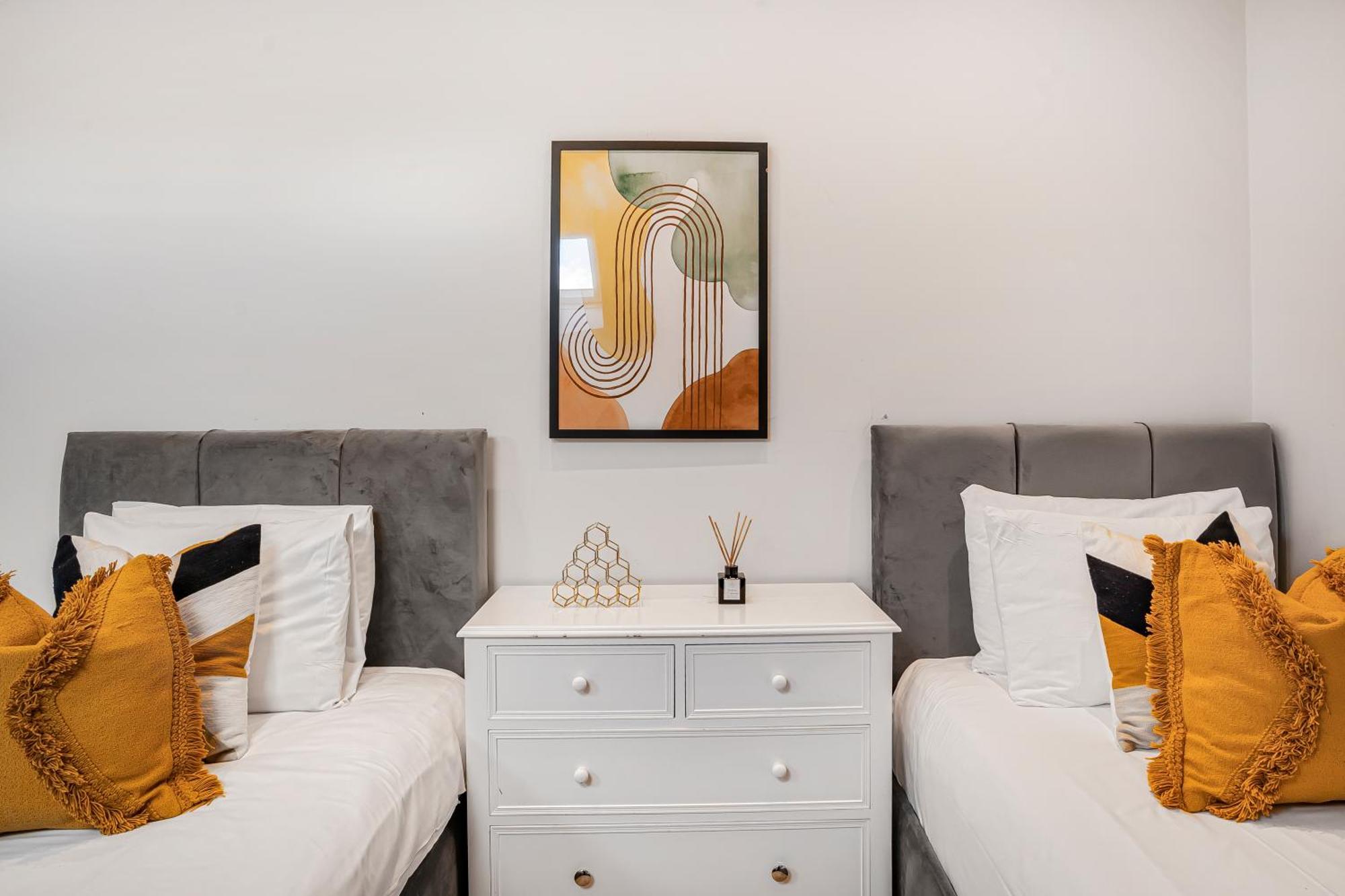 Stylish Apartments London Near Wembley Stadium Екстериор снимка